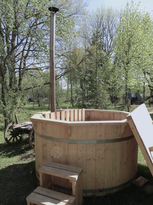 Traditional Wooden Hot Tub